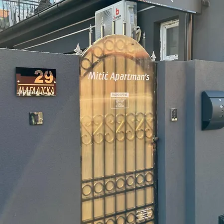 Mitic Apartmani 1 Nis Exterior photo